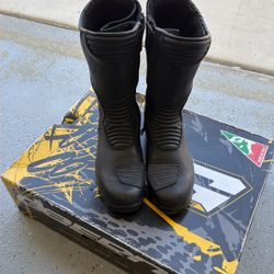 Gaerne Rose Women’s Boots-gore-tex