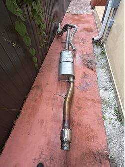 General Motor 6.2 Engine Muffler