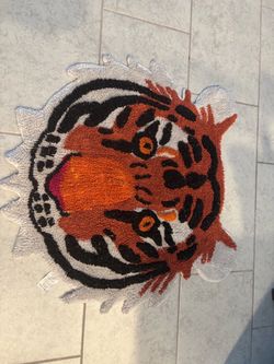 Area rug