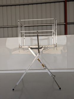 X deck portable scaffold