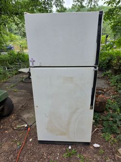 Kenmore ColdSpot Refrigerator/Freezer