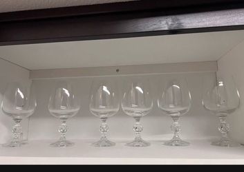 Claudia Fine Crystal Wine Glasses ā Set of 6