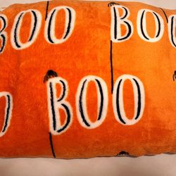 Halloween Decor Throw Blanket BOO Orange Black & White NEW! W/O Tags