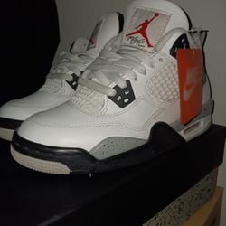 Jordan 4 White Cements