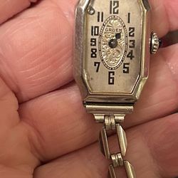 GRUEN antique ladies watch please look at photos carefully