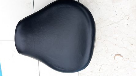 Yamaha road star v star oem seat