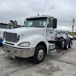2011 FREIGHTLINER COLUMBIA SUPER CLEAN