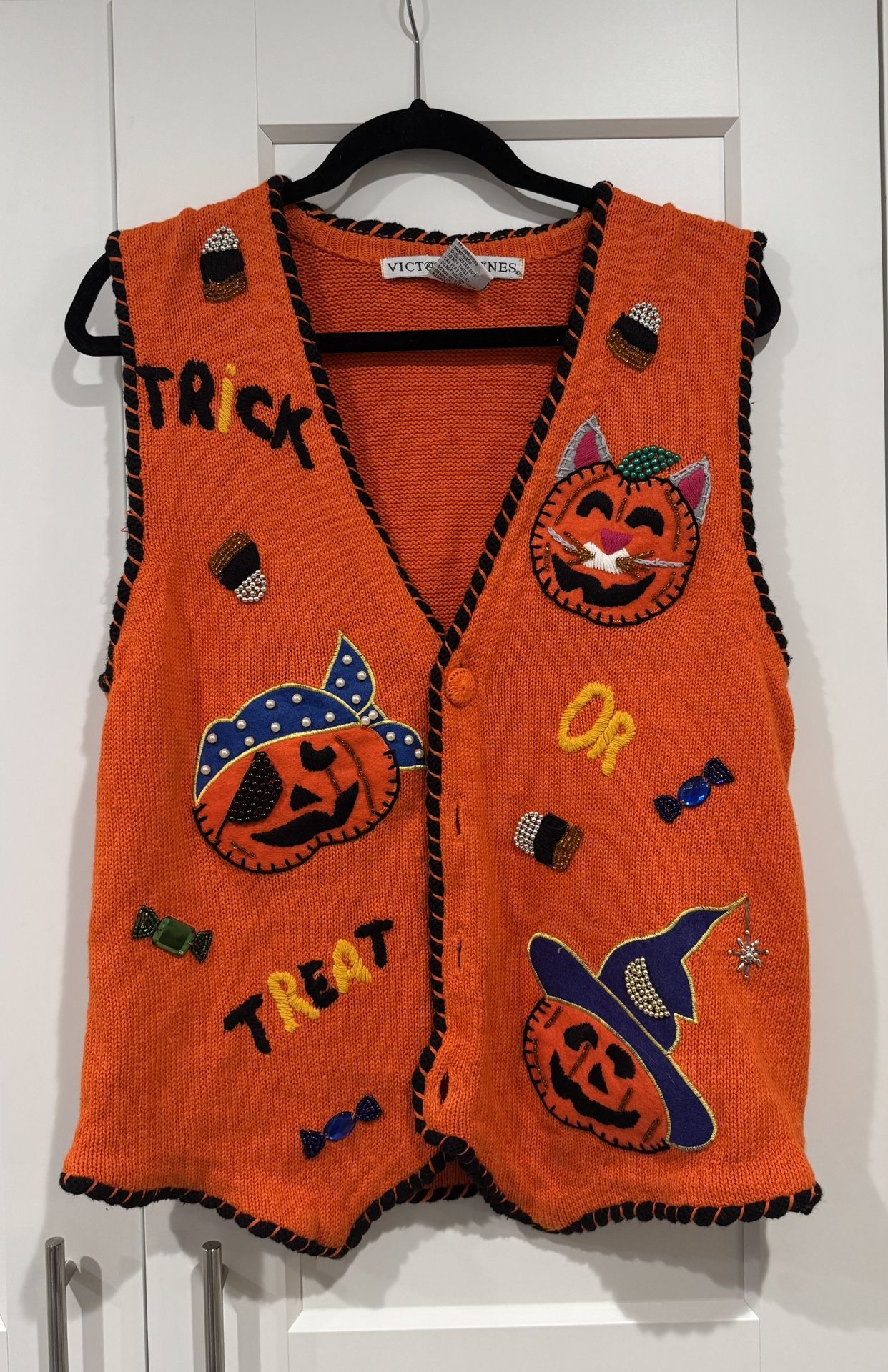 Vintage Victoria Jones Halloween Sweater Vest, Size M, Trick or Treat, Jewels