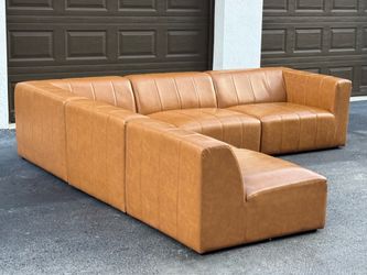Sofa/Couch Sectional - Camel - Modular - Delivery Available 🚛
