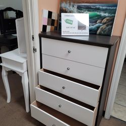 5 Drawer Dresser