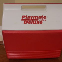 16 Qts Cooler  by IGLOO 