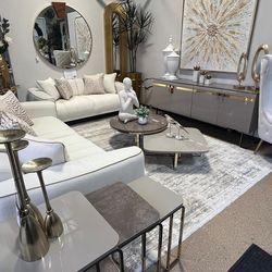 Modern Design living room set*** Sofa and Love Seat