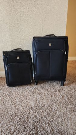 Suitcase set