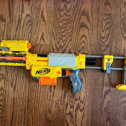 2008 Nerf And Strike Recon CS-6 With Original Barrel, Stock And Clip W/6 Darts