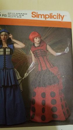 Simplicity costume pattern sizes 14-22