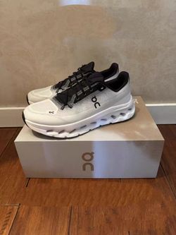 Cloudtilt leisure shoes