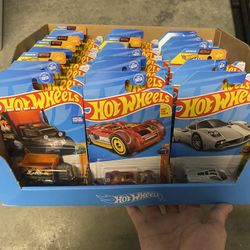 23 hotwheels