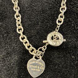 Tiffany & Co Toggle Heart Necklace 
