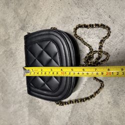 Purse With Gold & Black Braided Chain 