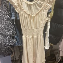 flowy creme dress