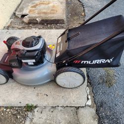 NEW  MURRAY 21" LAWN MOWER  (Retails For $342)