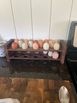 Walnut egg tray