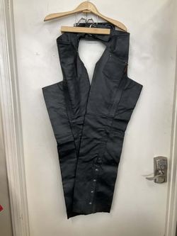 Hot Leather Black Chaps Size: Large 
