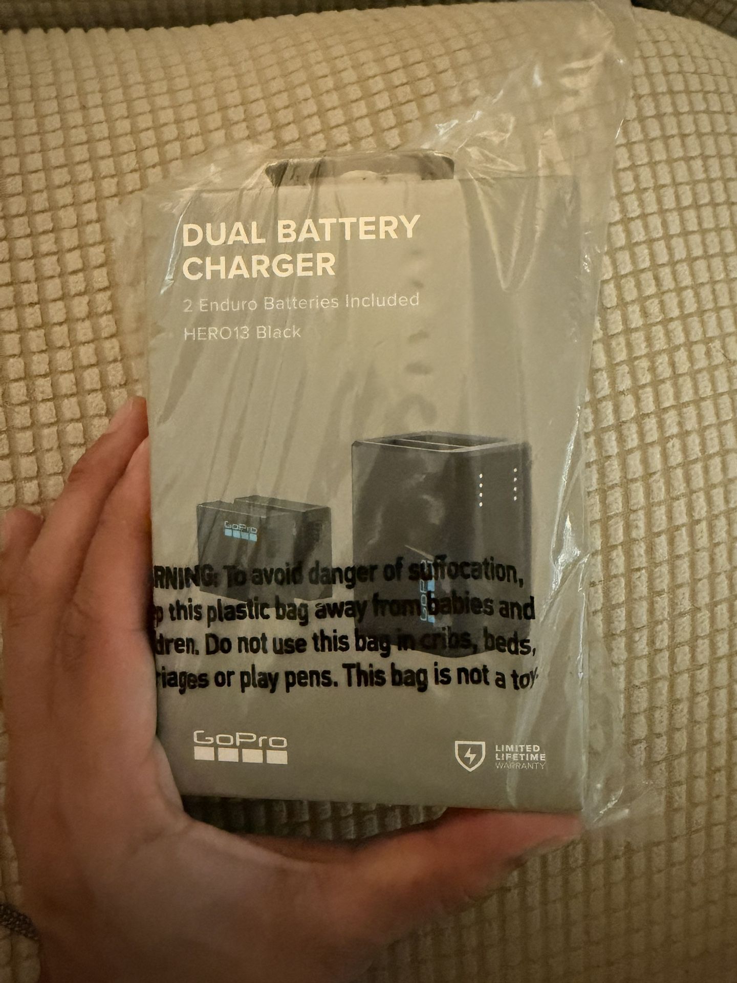 NEW: GoPro Dual Battery Charger Hero 13 Black with 2 Batteries