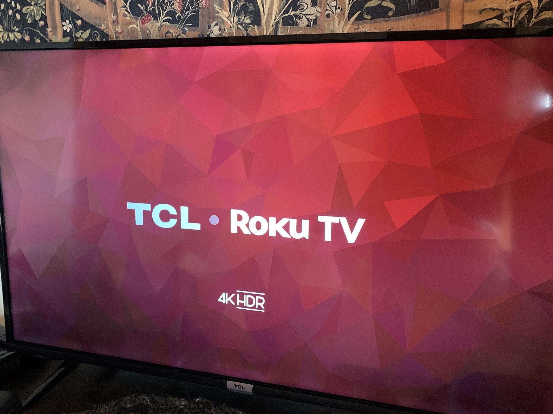 DAMAGE - TCL Roku TV 43” - See description 