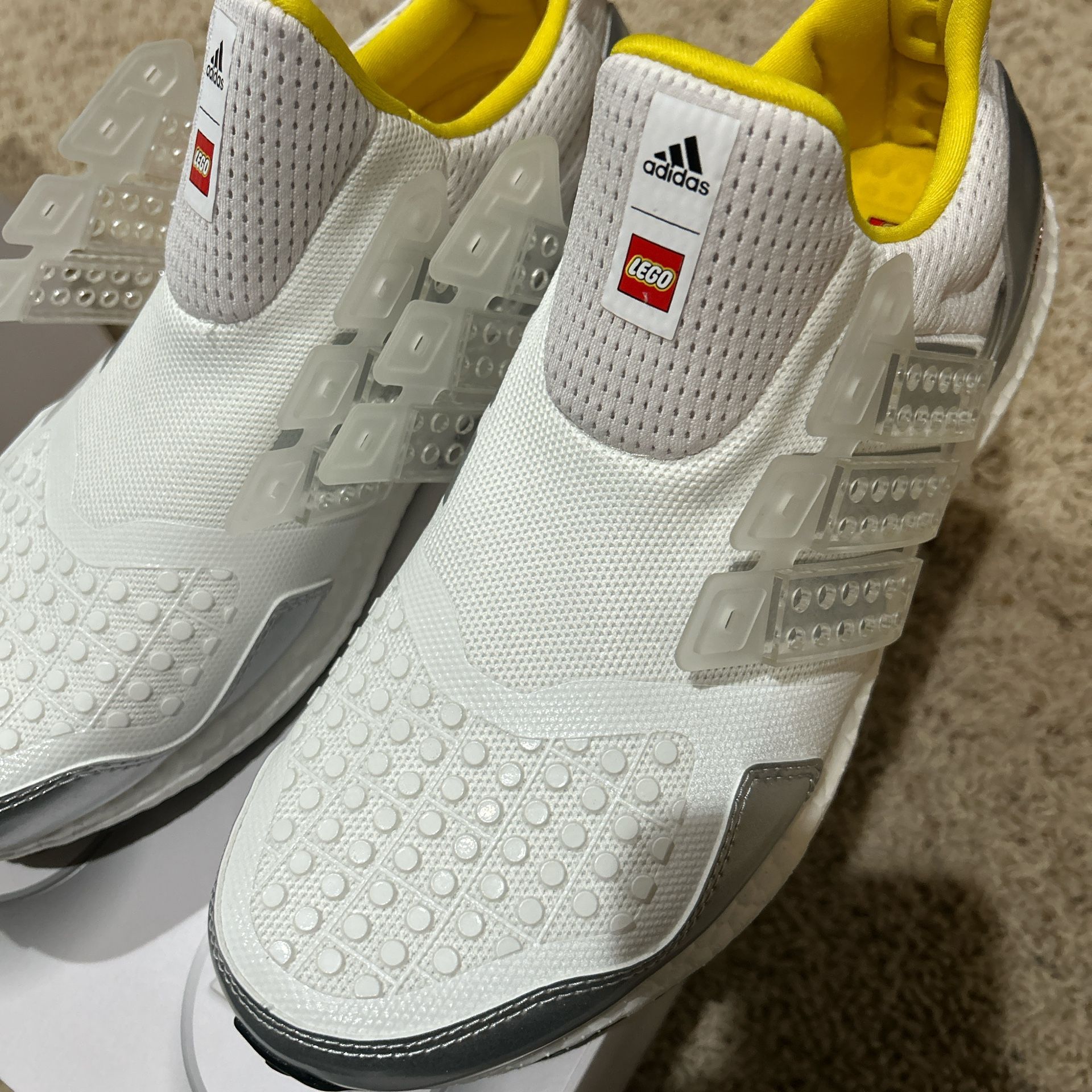 adidas gazelle silver green womens Adidas Ultraboost DNA x Lego Men's White/Blue  Trade Sports