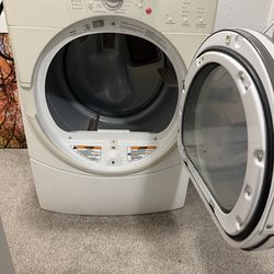 Whirlpool Duet Dryer. Clean, Works Perfect, Ready to U