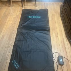 HIGHERDOSE Infrared Sauna Blanket