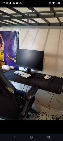 Selling my setup because I need to save up for an oc