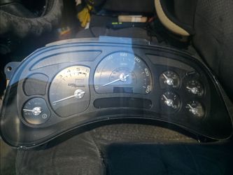 Escalade cluster