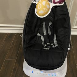 Baby  For Moms Swing - MamaRoo multi - Motion Baby Swing Smart Connectivity