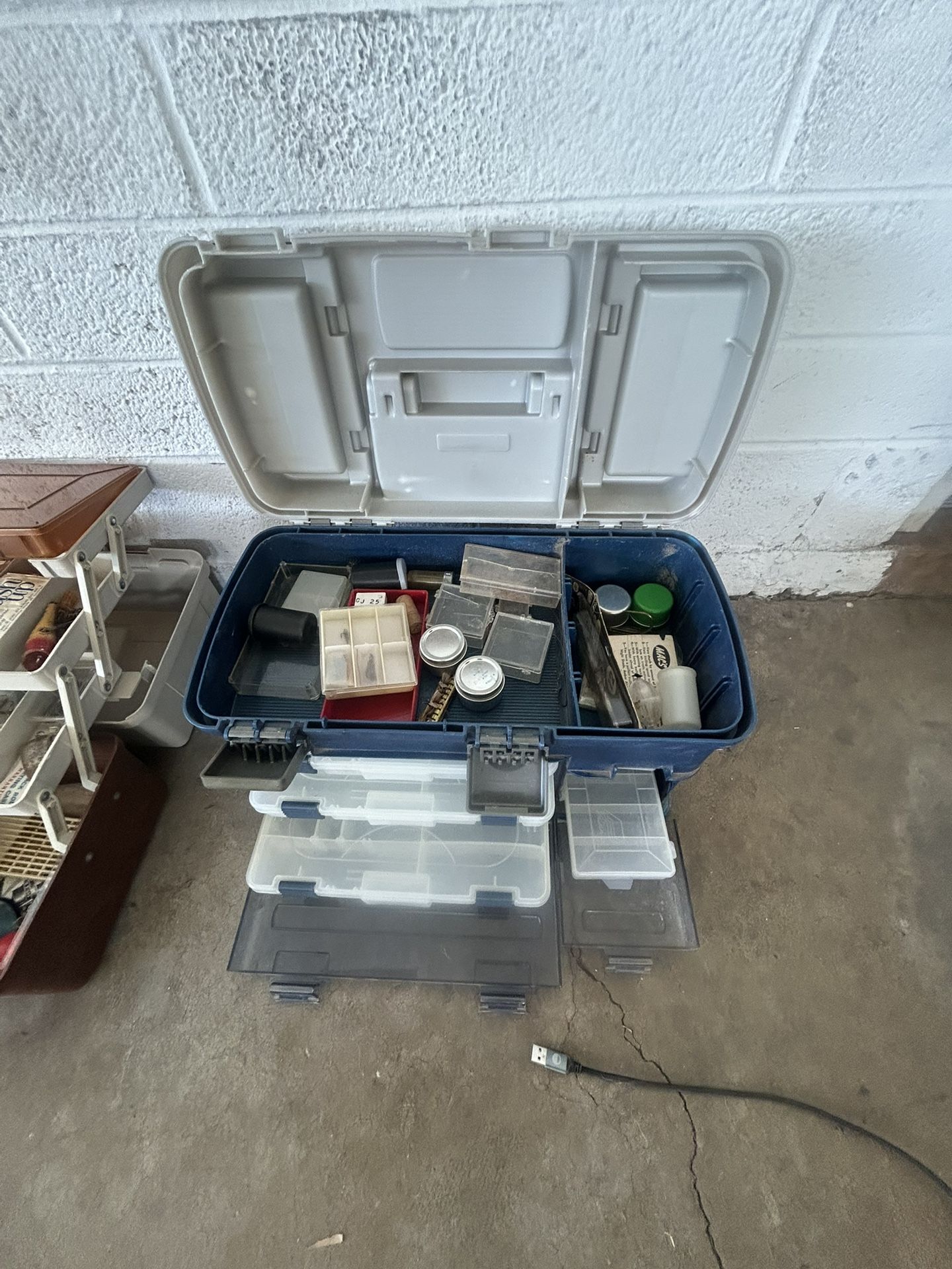 Fishing Tackle Box $10