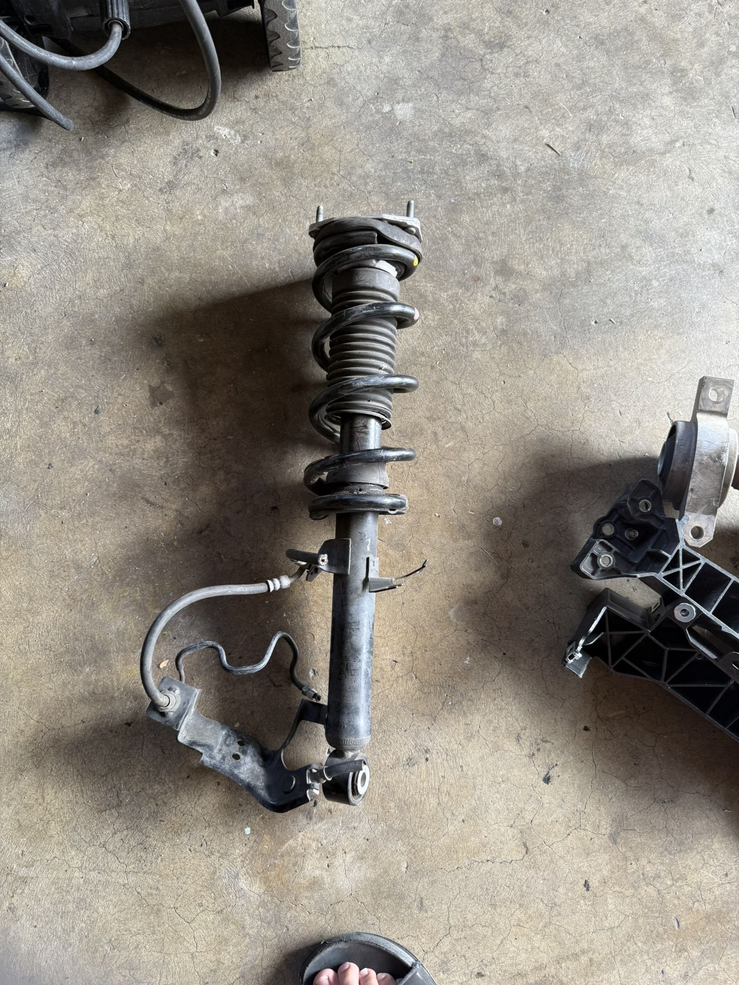 Q50 Shock