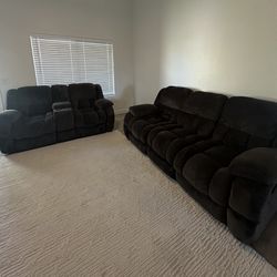 BROWN RECLINER COUCHES