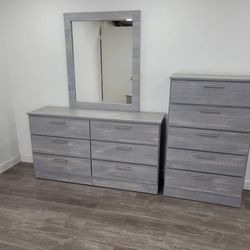 Dresser Whit Mirror And Chest - Cómoda Con Espejo Y Gavetero 