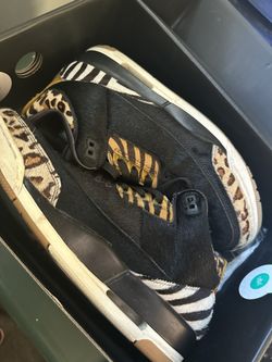 Nike Adidas