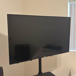 TV 50 “ Roku 