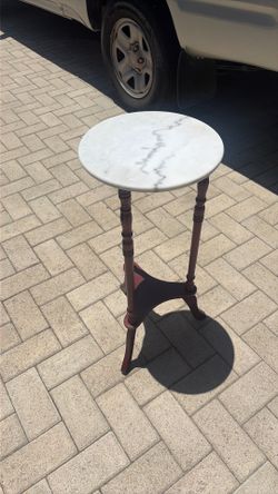 Accent Table