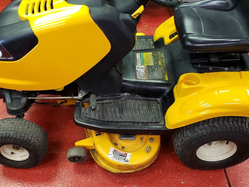 Cub Cadet i1042 Zero Turn for Sale in Bargersville, IN OfferUp