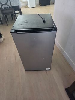 Mini freezer