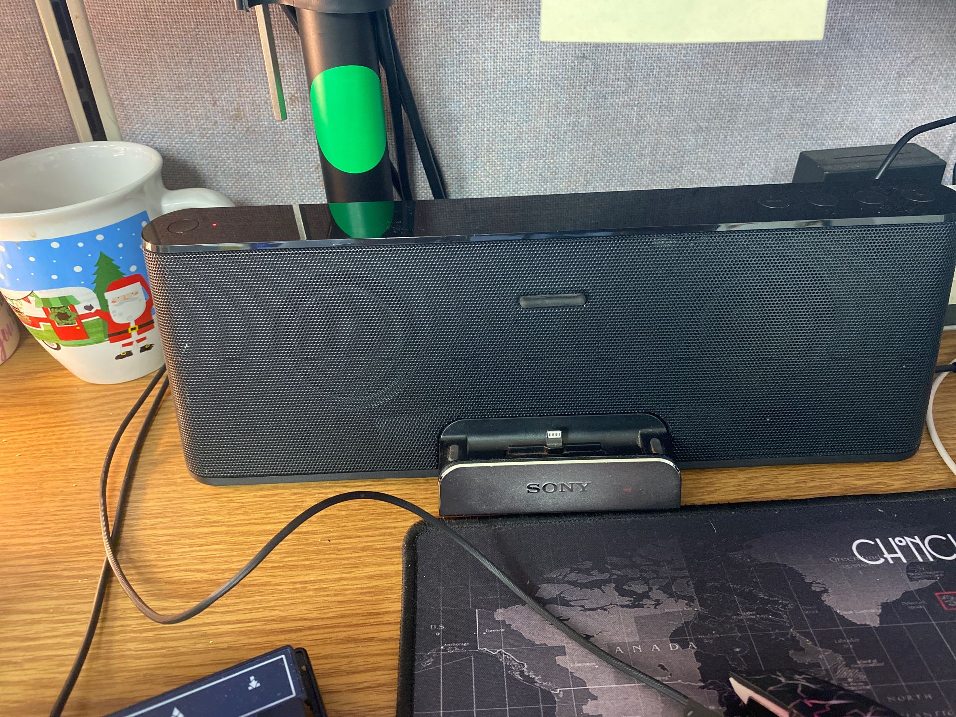 Sony Audio Docking Speaker system RDP-T50iPN with AC and Remote