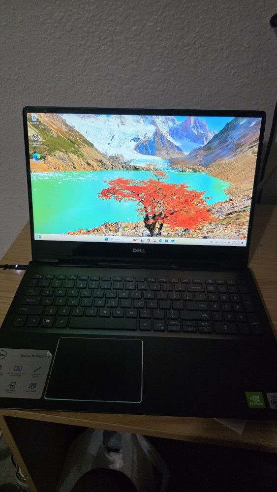 Dell Inspiron 7591 Touch Laptop 2-in-1 15" 4K i7-10510U 16GB 512GB MX250 No Pen