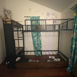 Twin metal bunk bed