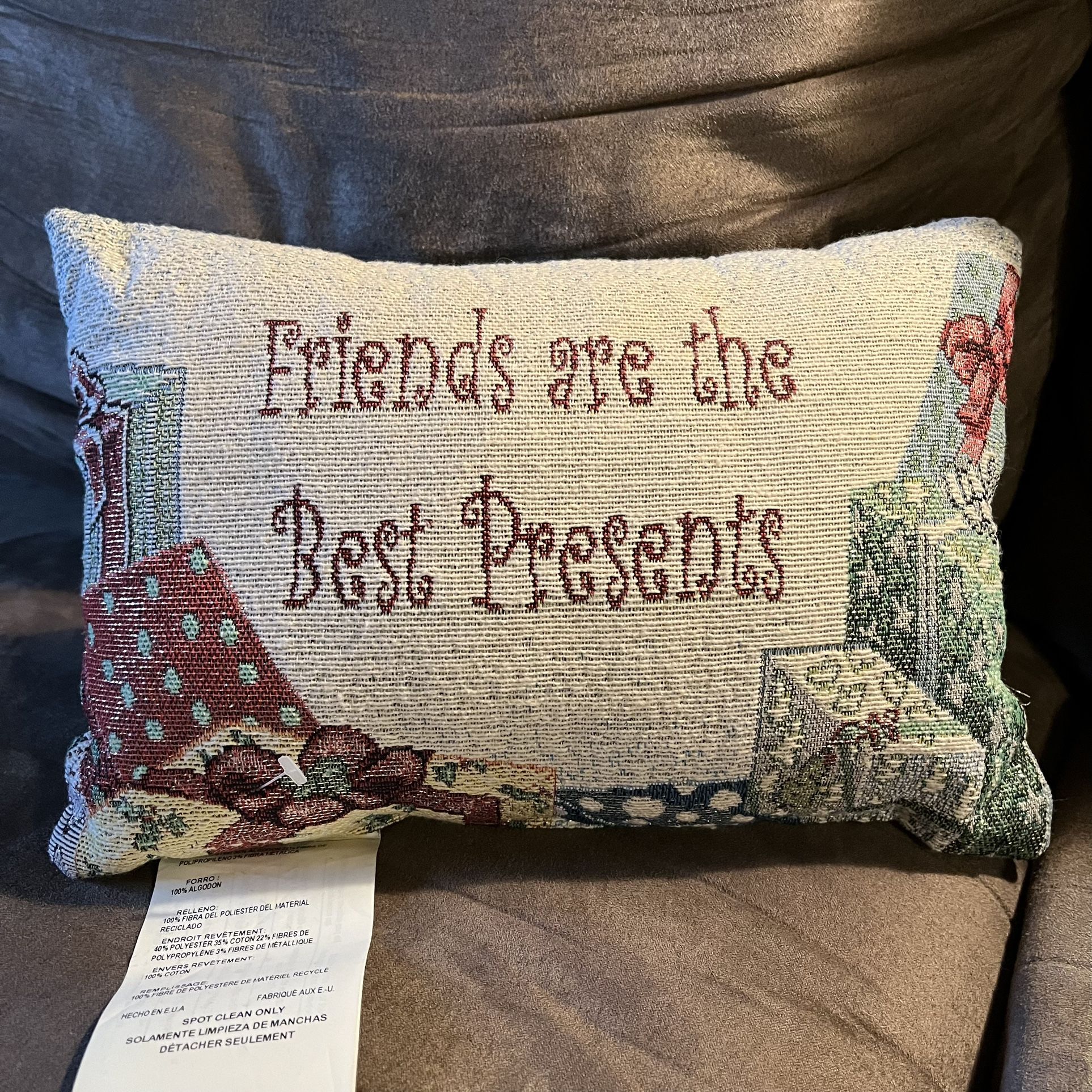 ‘Friends Make The Best Presents’ Tapestry Pillow NWOT