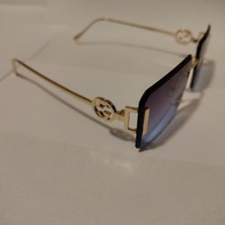Brand New Gucci Shades / With Box 🎁