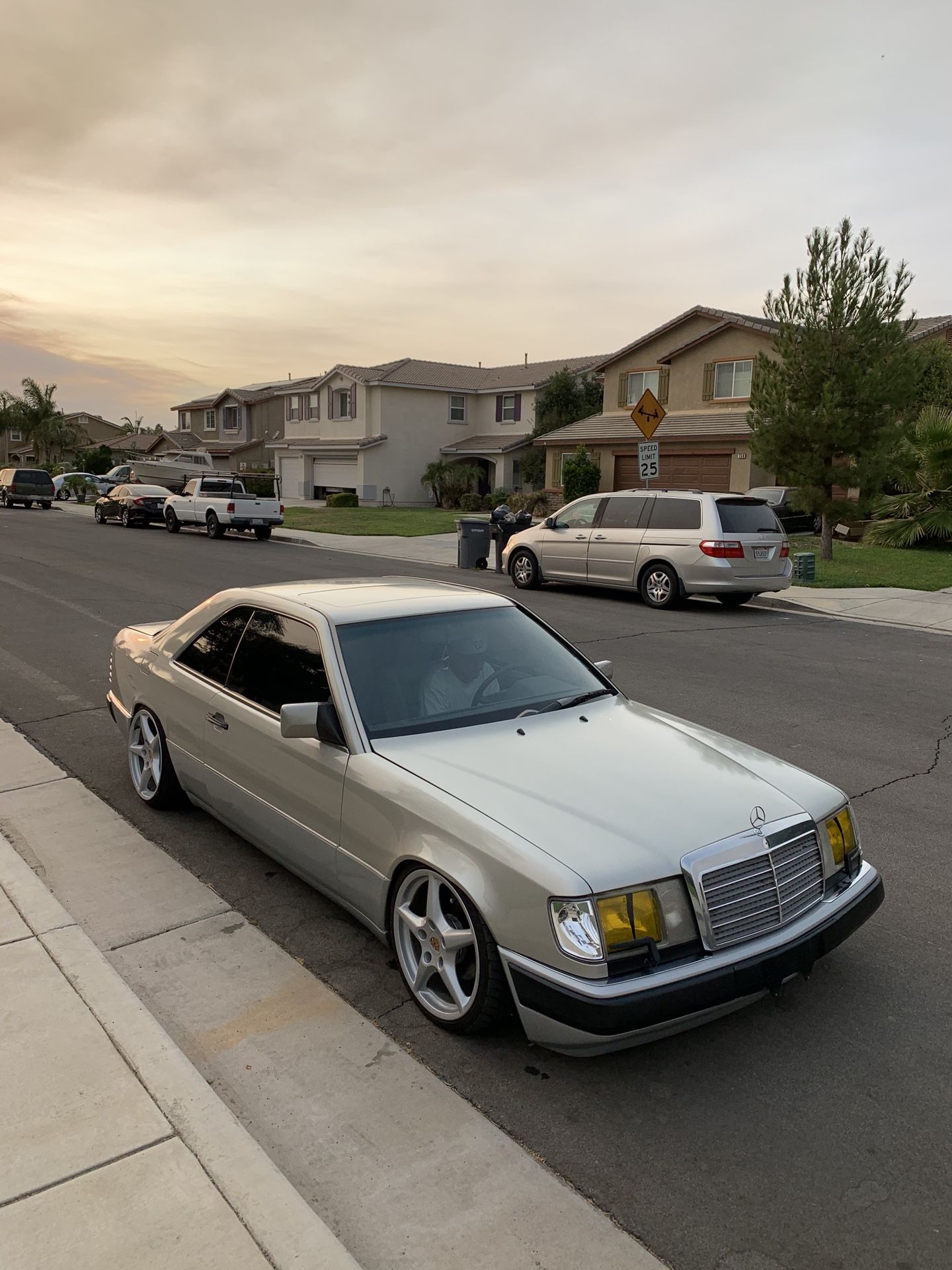 Trade Mercedes Benz 300ce parts part out coupe bagged air ride porche 911 turbo wheels clean title and